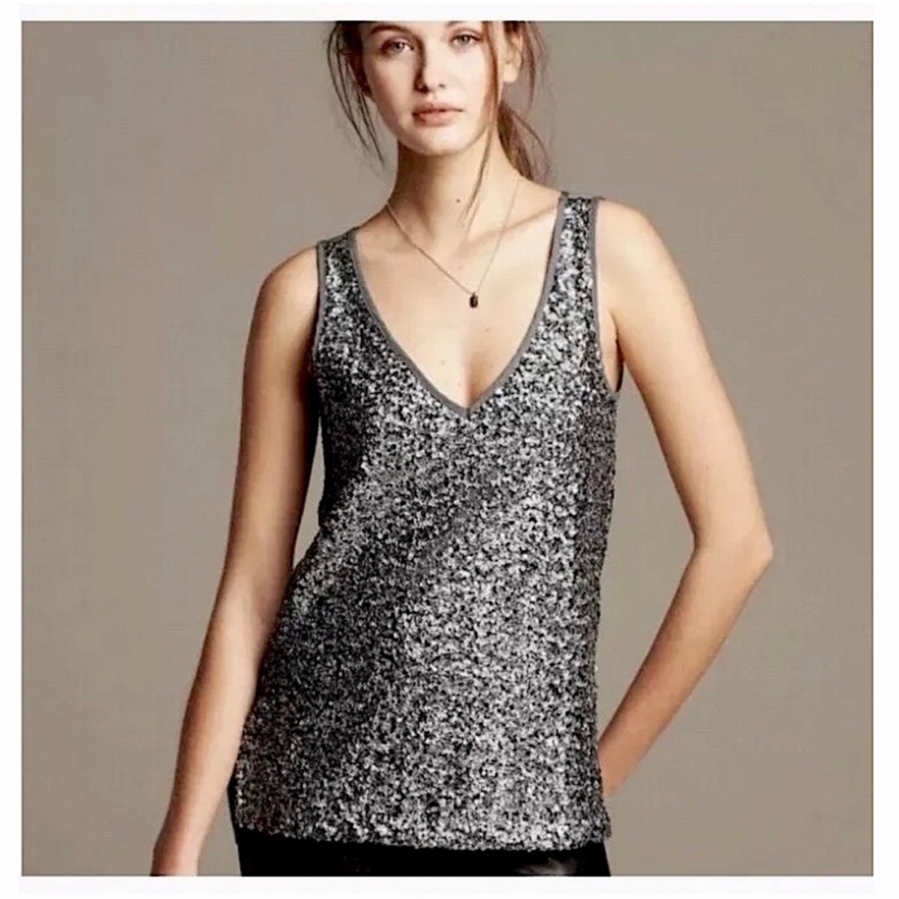 Banana Republic Silver Sequin Sleeveless Tank Top. size MP